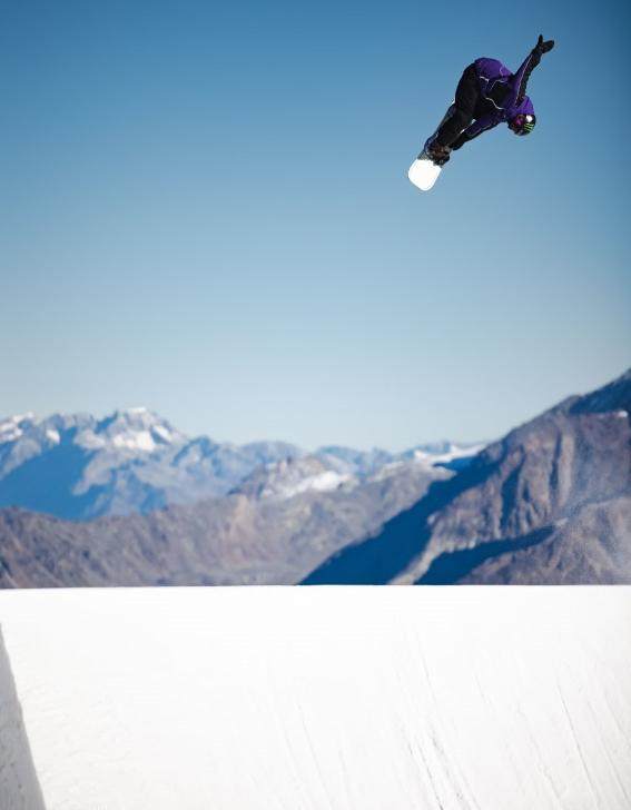 开云-【冬奥·人物】到世界最高水平 苏翊鸣靠“狠”靠“严”